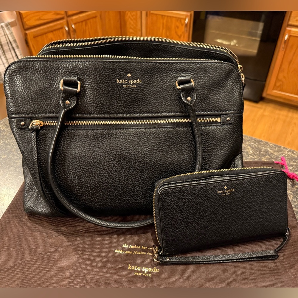 Kate Spade Cobble Hill Black Pebbled Leather Kiernan Shoulder Bag and Wallet Set